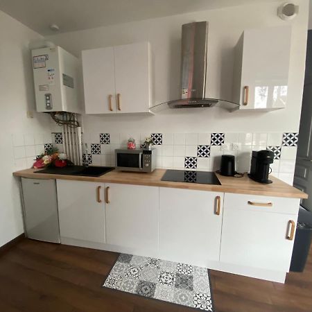 Evasion Tropicale - Studio Avec Spa, Cosy Et Renove Au Coeur De Soissons - 2 Pers Buitenkant foto